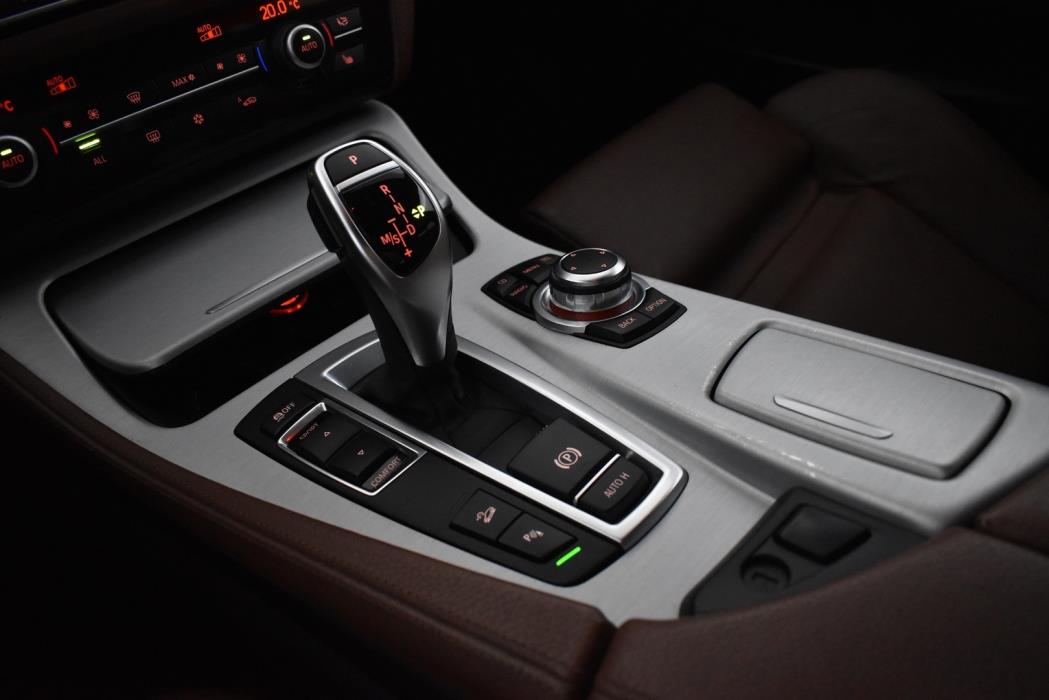 BMW 525 2012