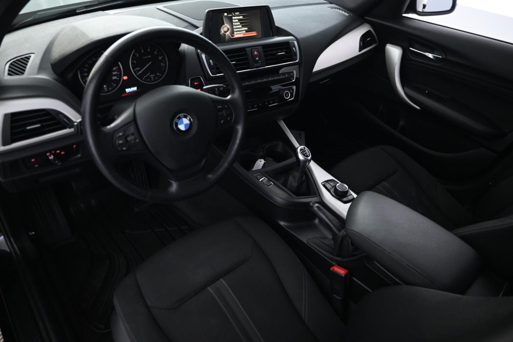 BMW 118 2016