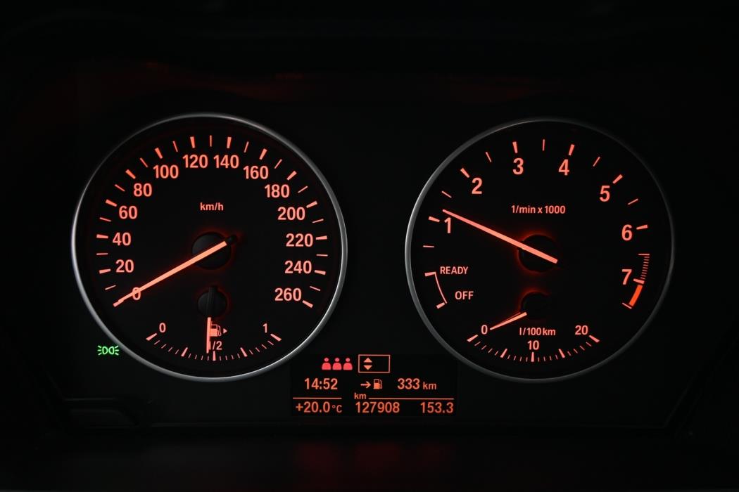 BMW 118 2016