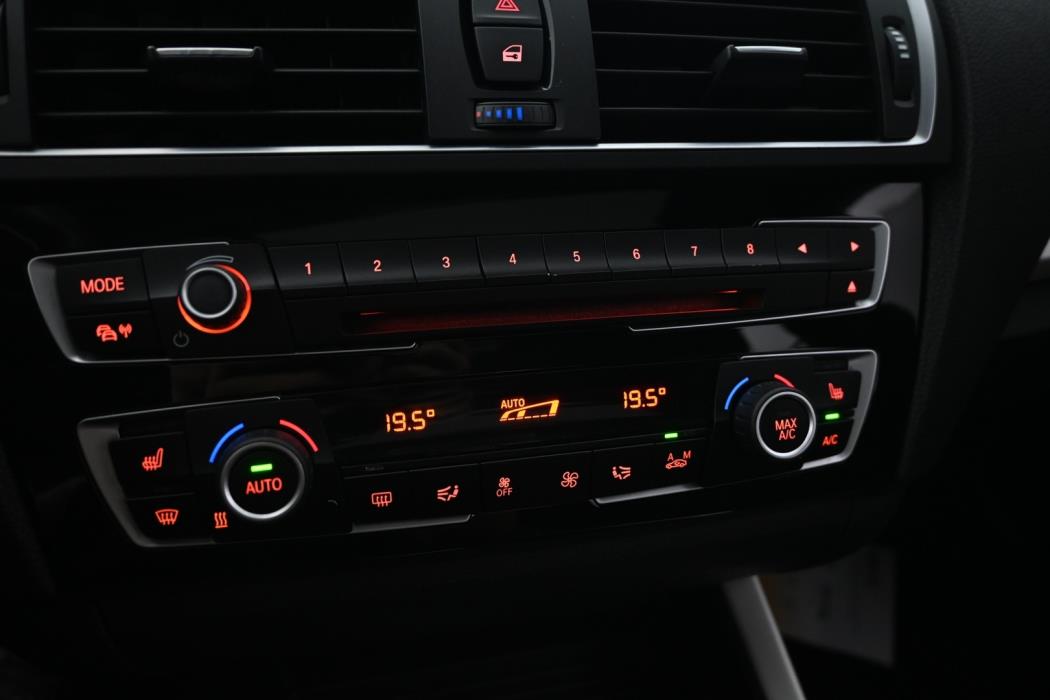 BMW 118 2016