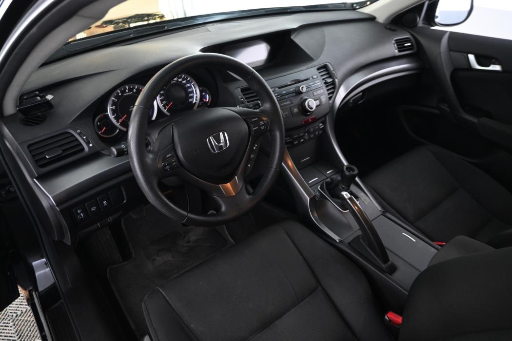 HONDA Accord 2011