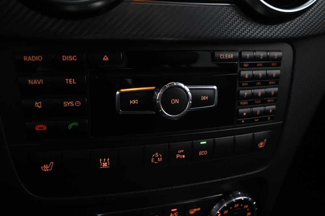 MERCEDES-BENZ GLK 2013