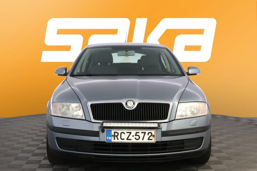 SKODA Octavia 2004