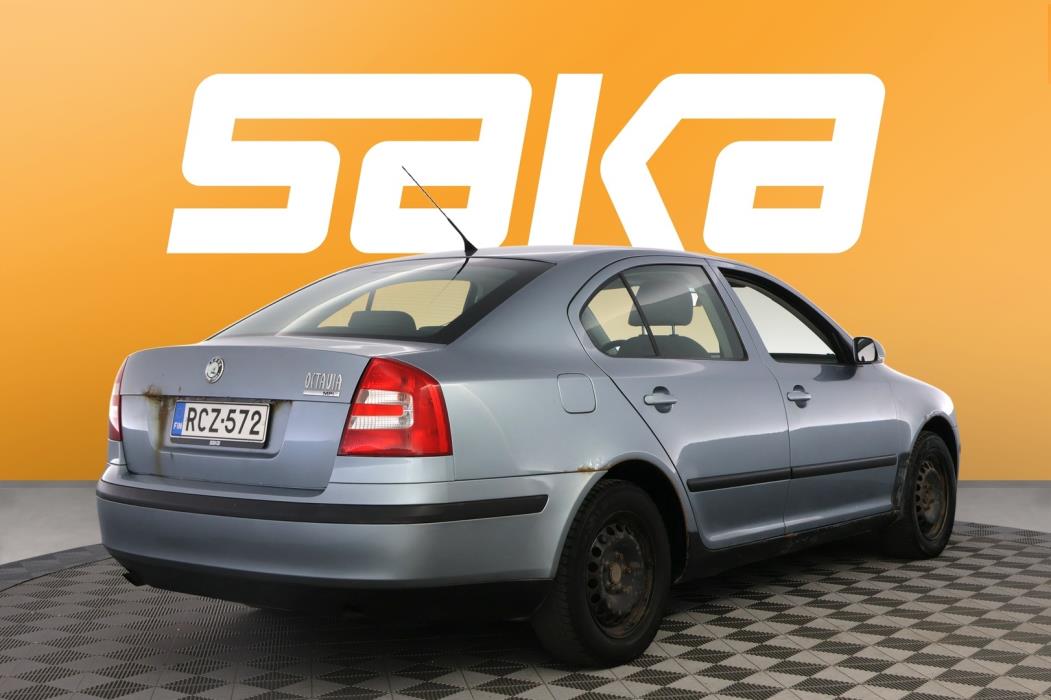SKODA Octavia 2004