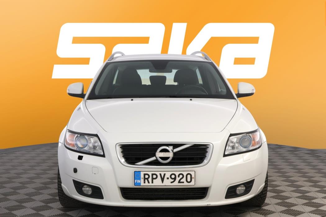 VOLVO V50 2012