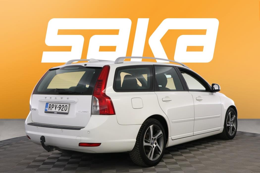VOLVO V50 2012