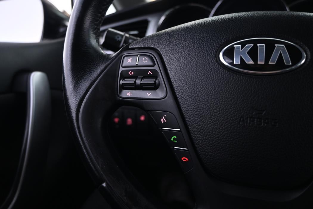 KIA cee'd 2013
