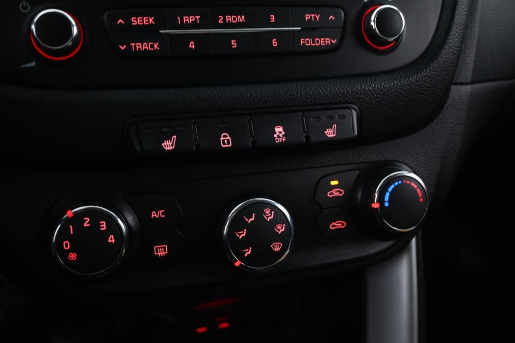 KIA cee'd 2013