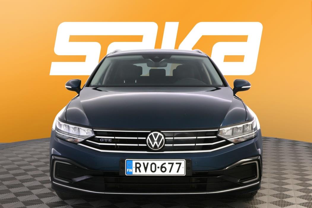 VOLKSWAGEN Passat 2021