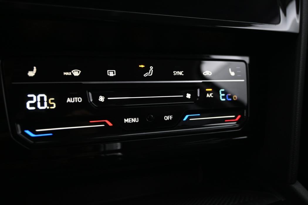 VOLKSWAGEN Passat 2021