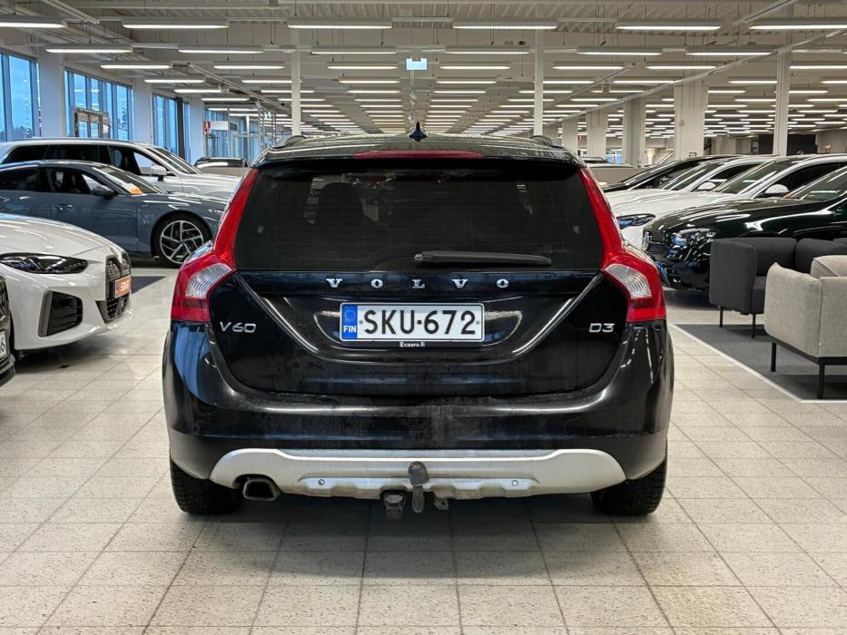 VOLVO V60 2013