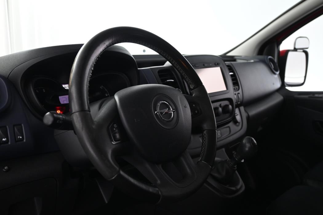 OPEL Vivaro 2016