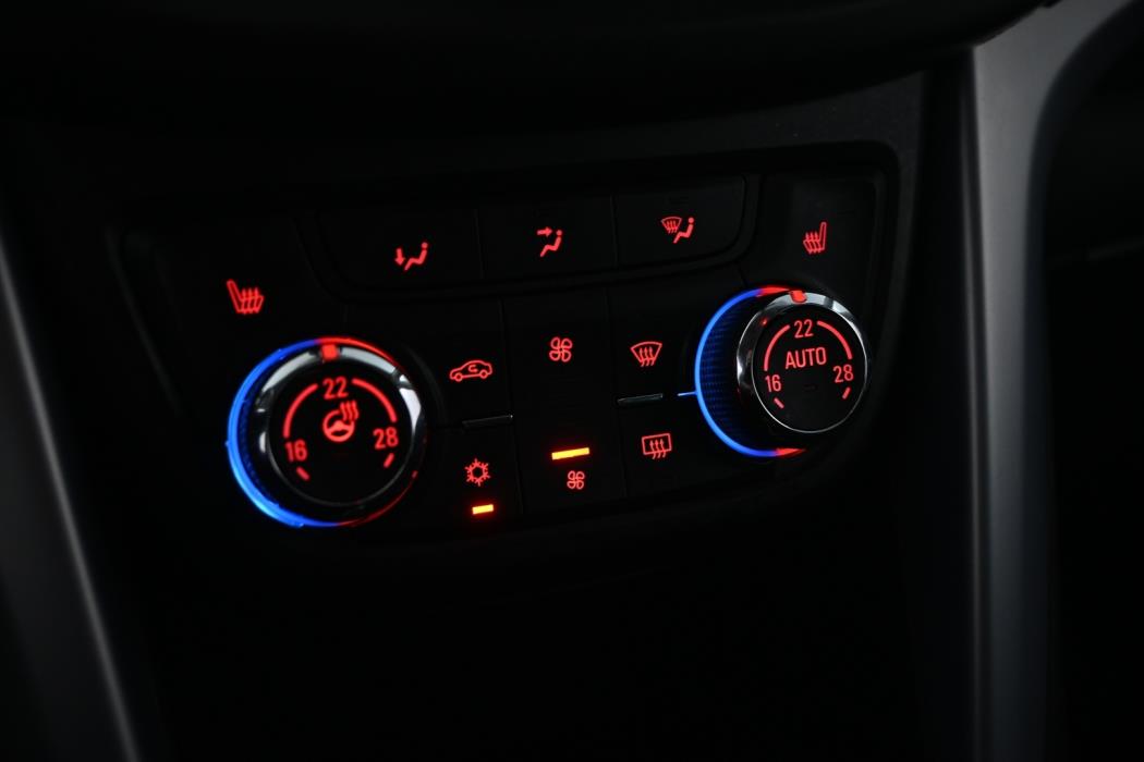 OPEL Zafira Tourer 2016