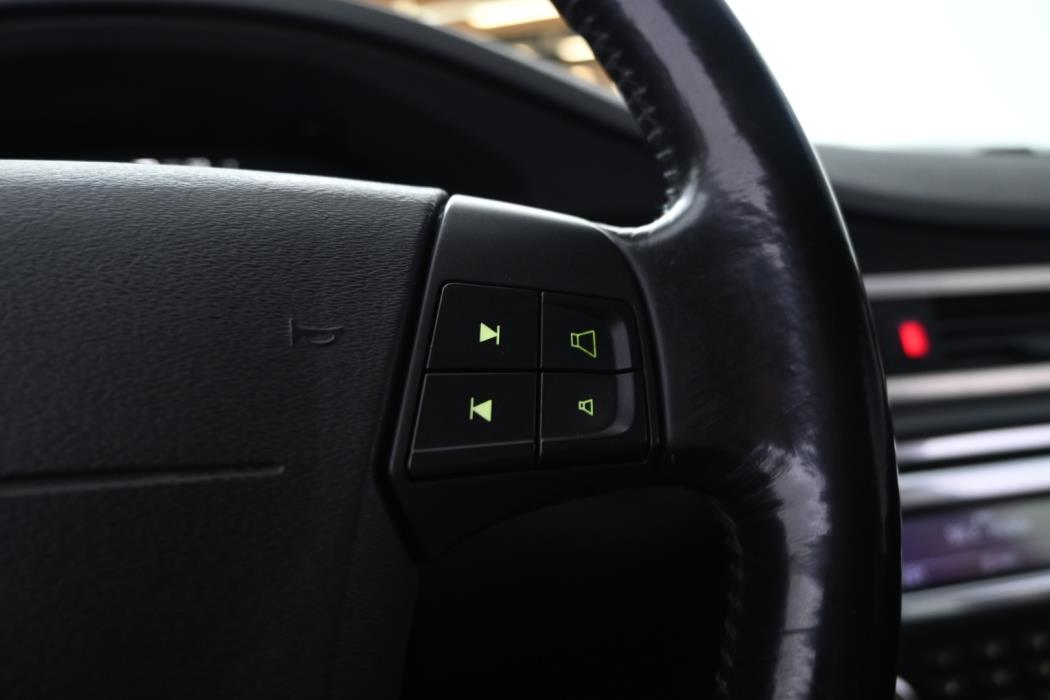 VOLVO V70 2008