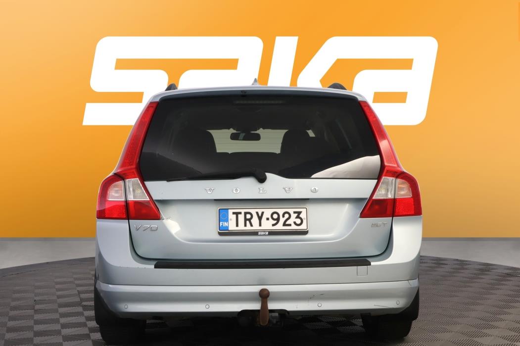 VOLVO V70 2008