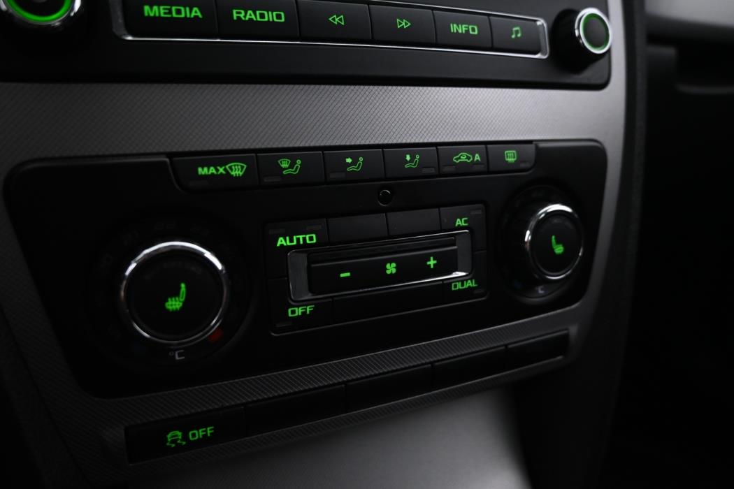 SKODA Octavia 2010