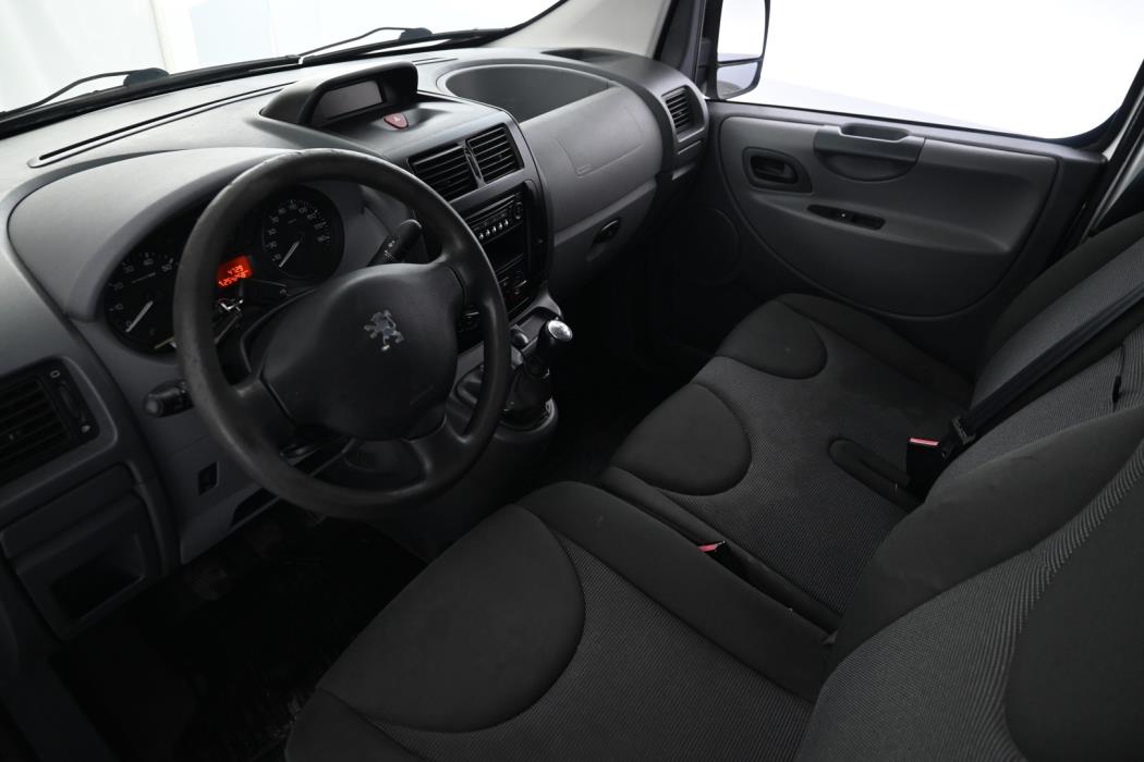 PEUGEOT Expert 2012