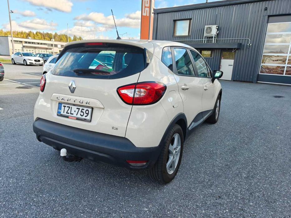 RENAULT Captur 2014