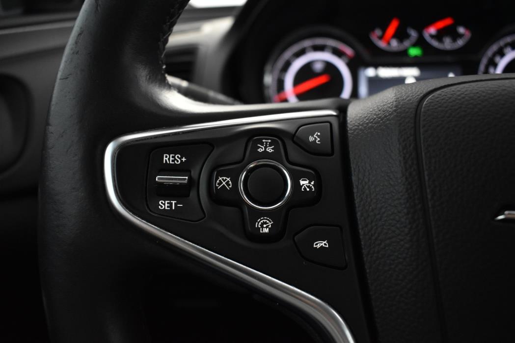 OPEL Insignia 2016