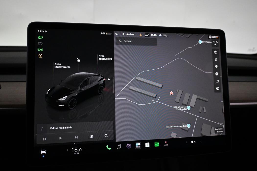 TESLA Model Y 2022