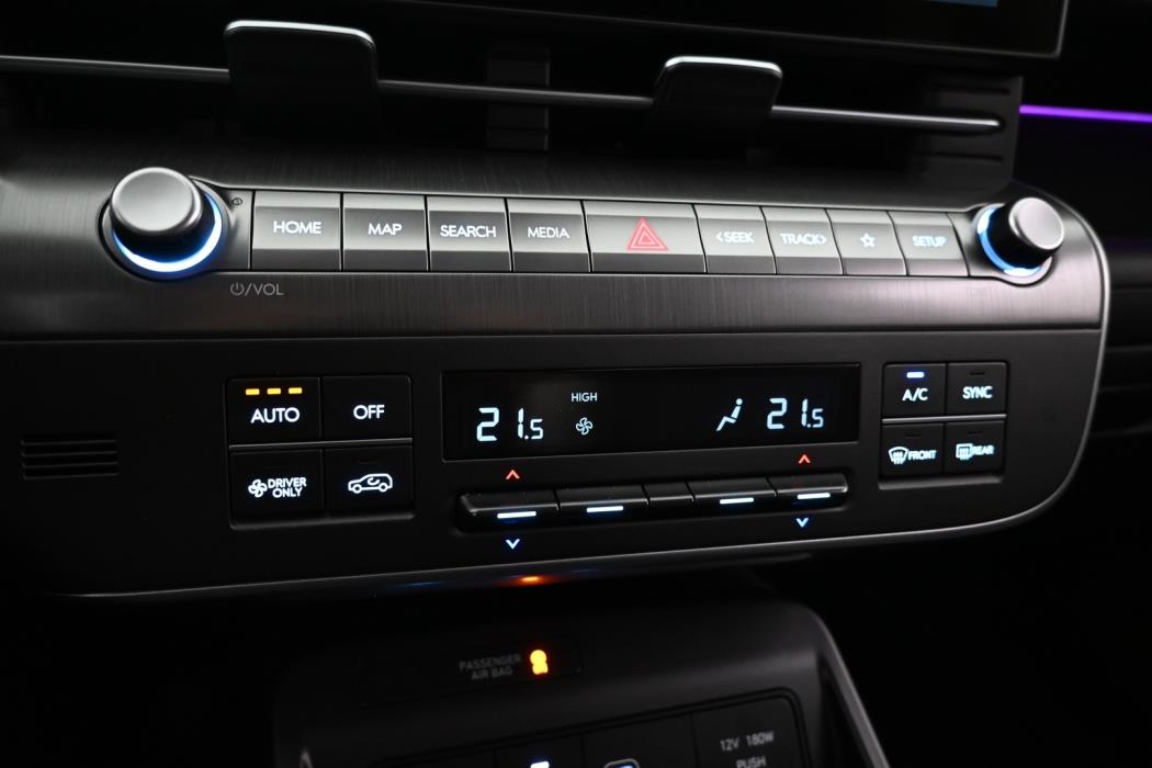 HYUNDAI KONA Electric 2024