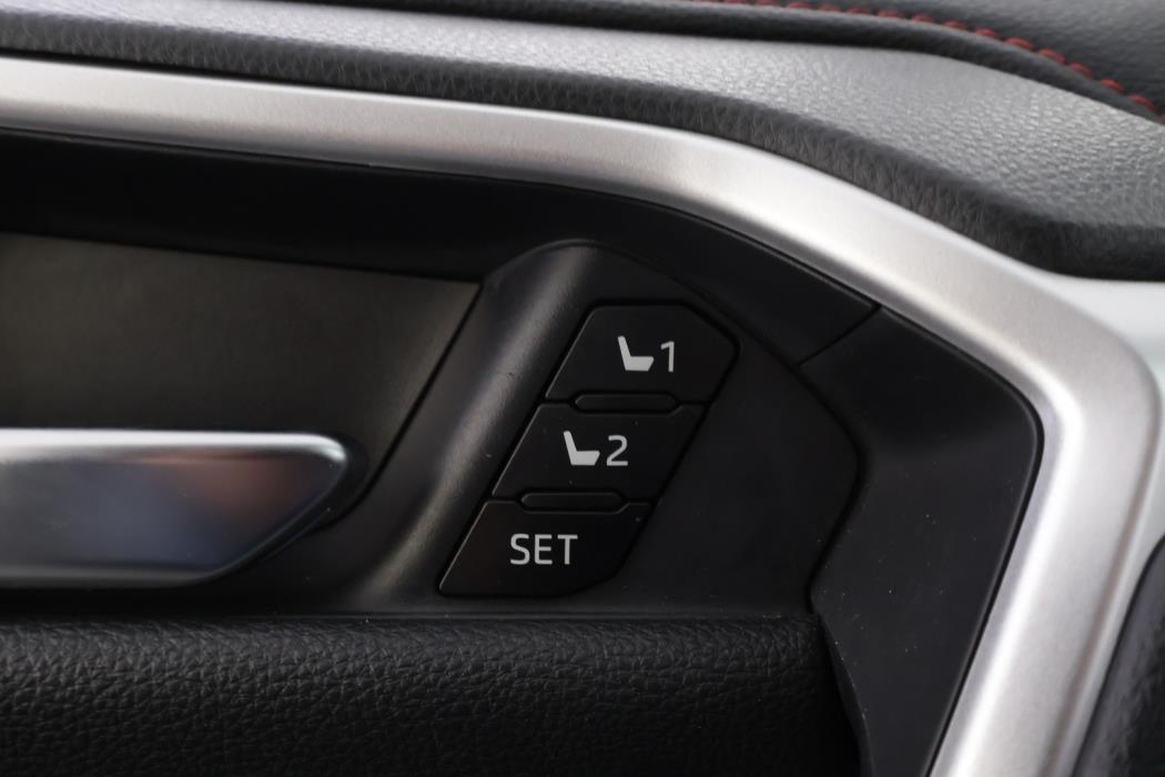 TOYOTA RAV4 Plug-in 2023