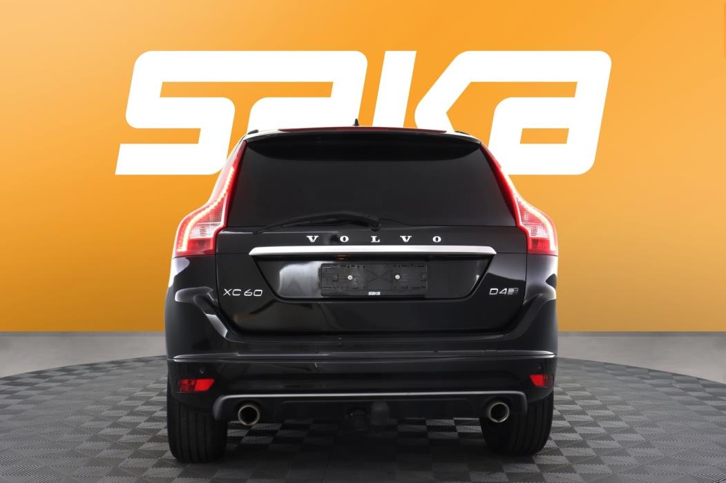 VOLVO XC60 2017