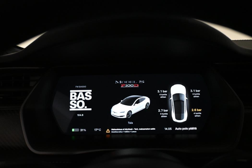 TESLA Model S 2018