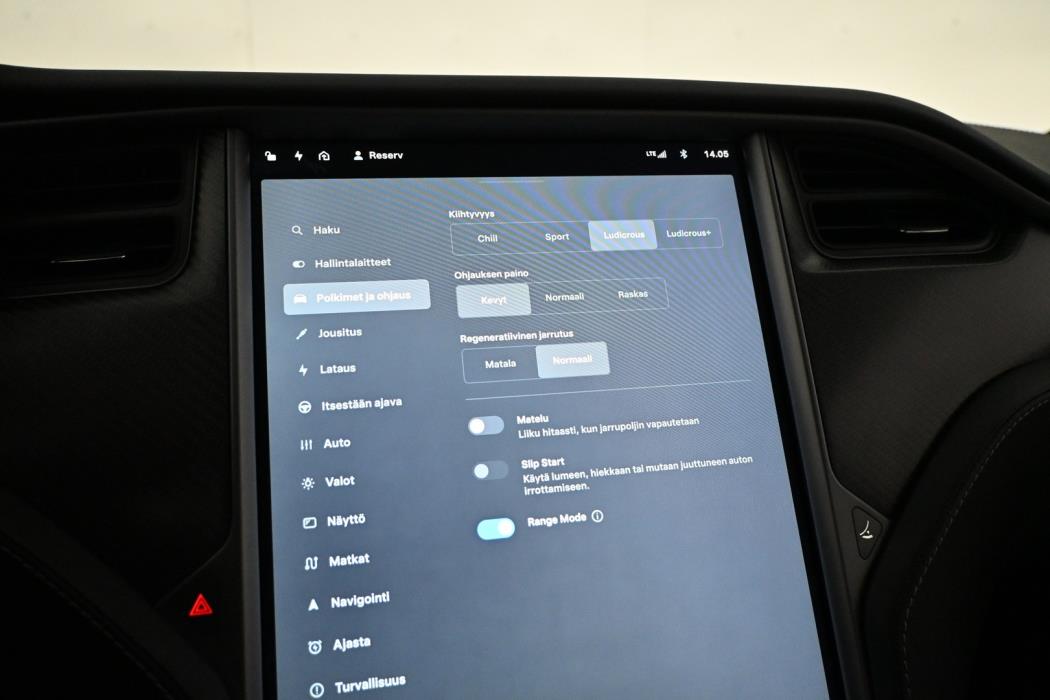 TESLA Model S 2018
