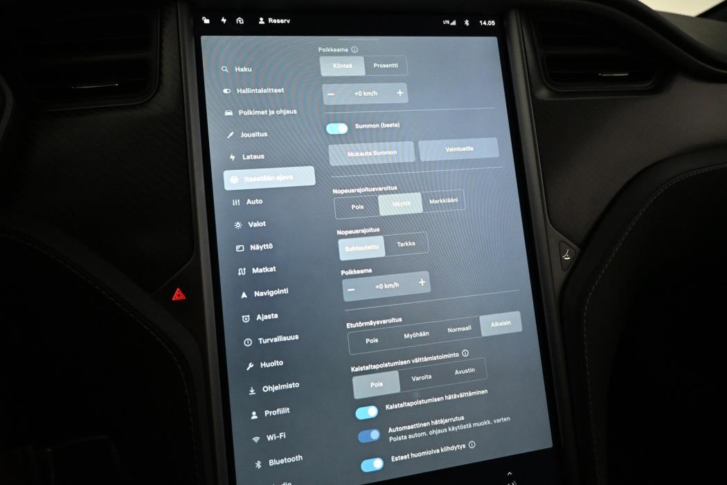 TESLA Model S 2018