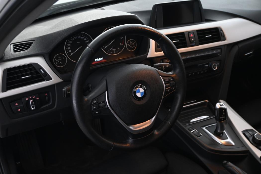 BMW 316 2015