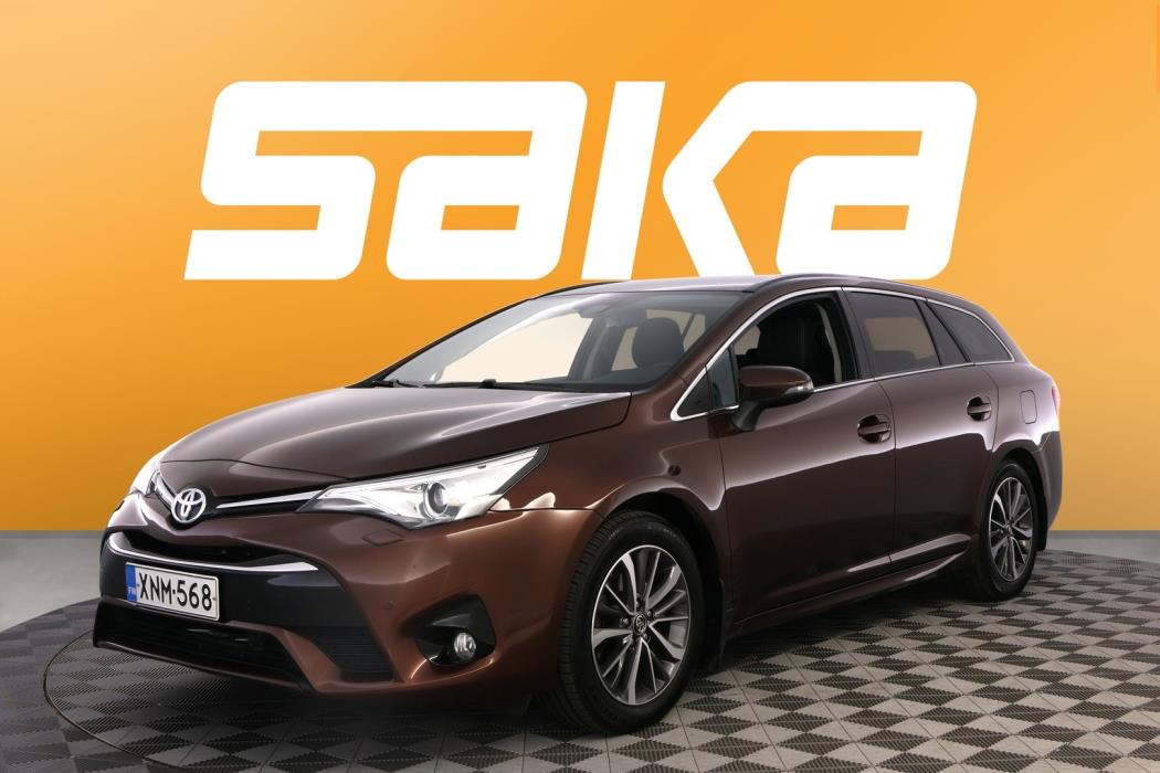TOYOTA Avensis 2016