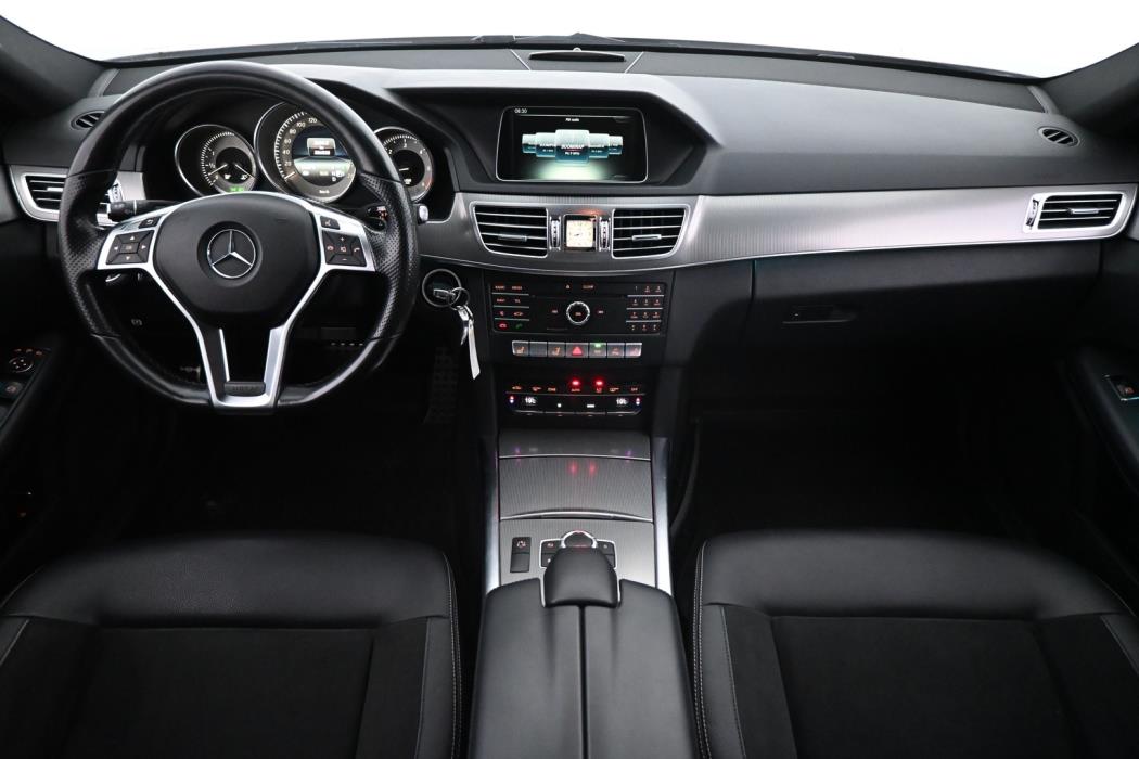 MERCEDES-BENZ E 2016