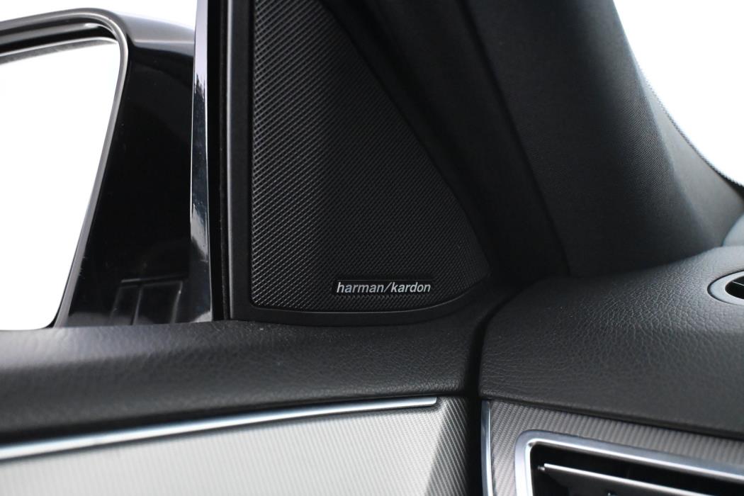 MERCEDES-BENZ E 2016