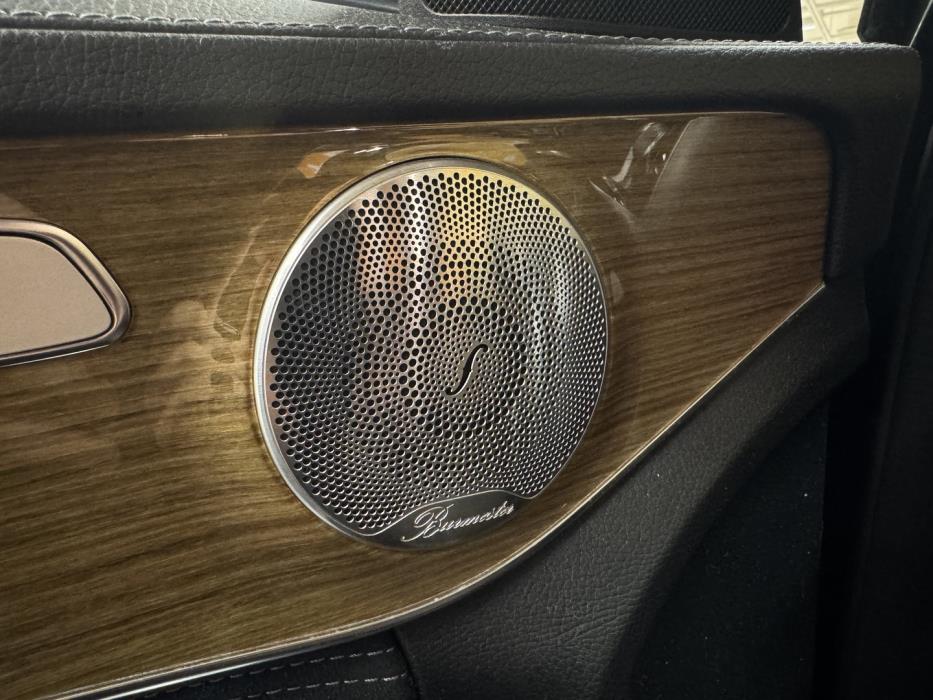 MERCEDES-BENZ C 2015