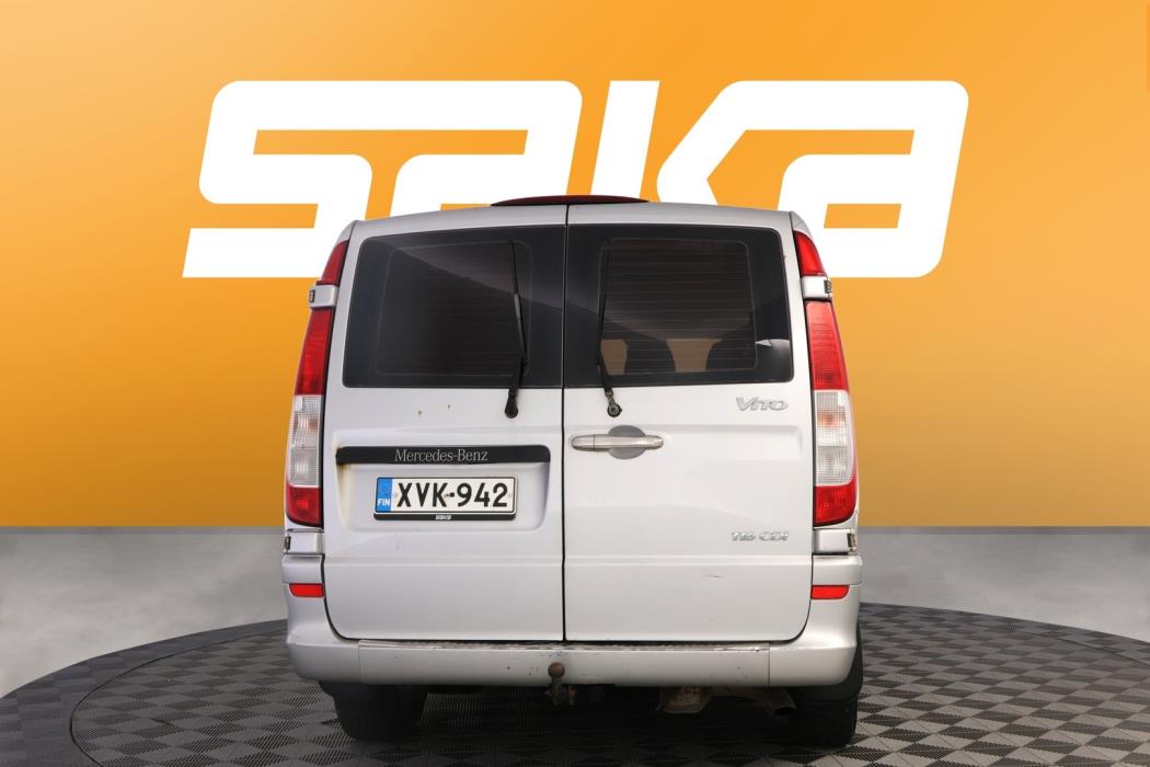 MERCEDES-BENZ Vito 2013