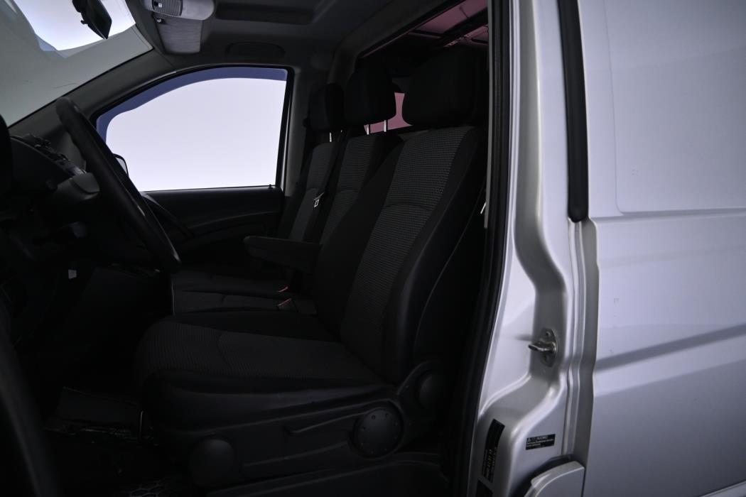 MERCEDES-BENZ Vito 2013
