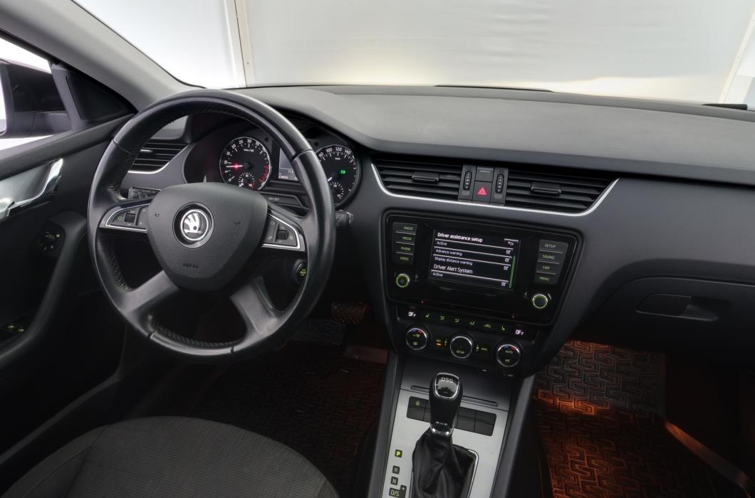SKODA Octavia 2014