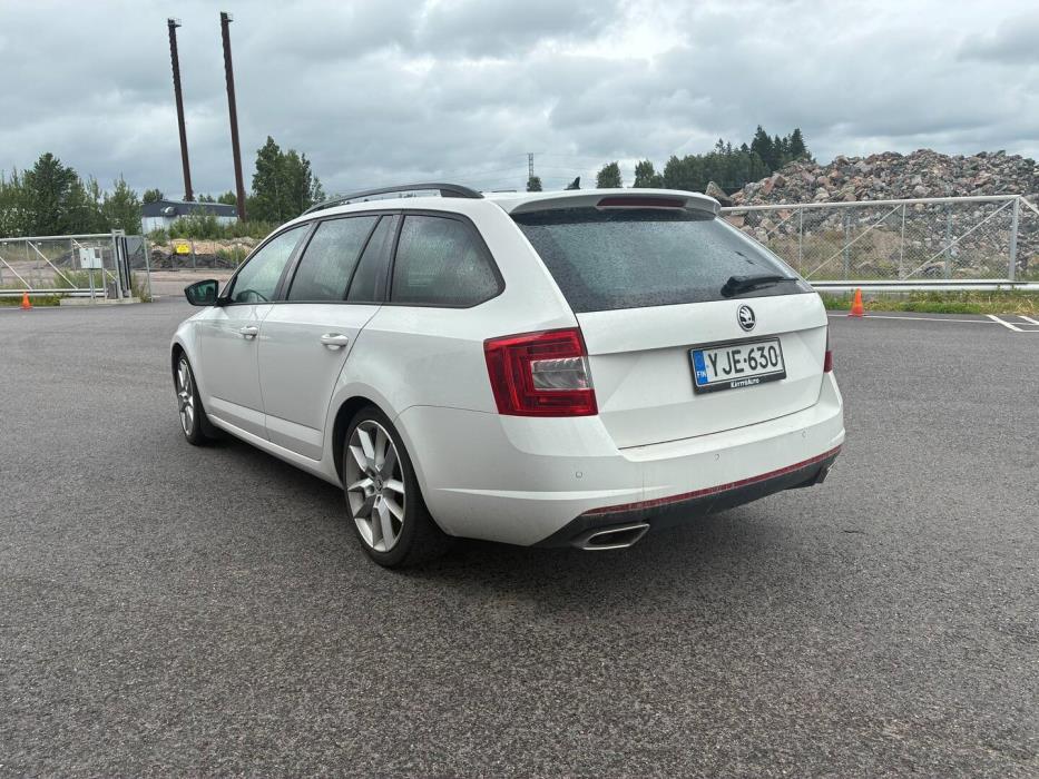 SKODA Octavia 2016