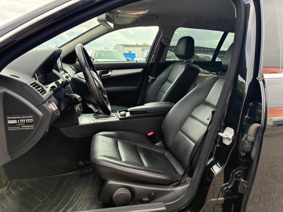 MERCEDES-BENZ C 2008