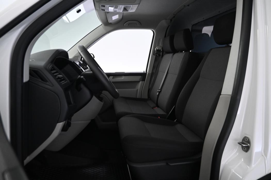 VOLKSWAGEN Transporter 2018