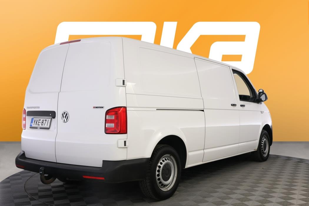 VOLKSWAGEN Transporter 2018