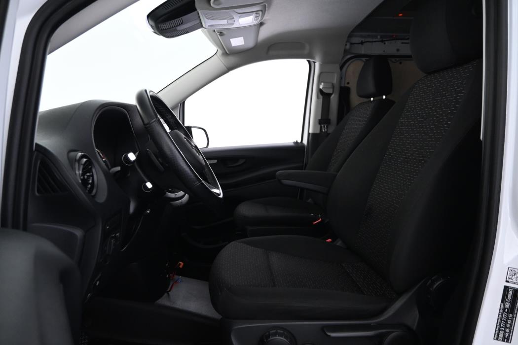 MERCEDES-BENZ Vito 2022