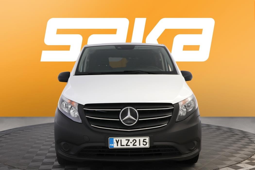 MERCEDES-BENZ Vito 2022