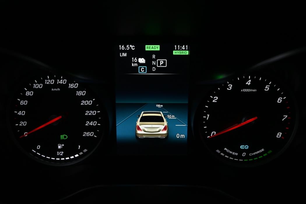 MERCEDES-BENZ C 2020