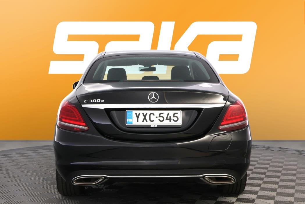 MERCEDES-BENZ C 2020