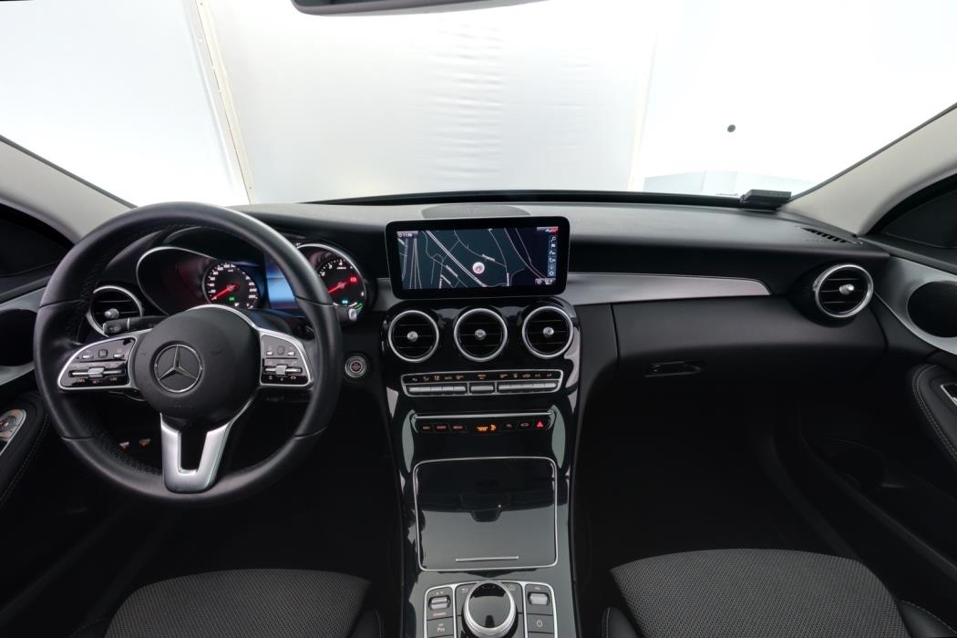 MERCEDES-BENZ C 2020