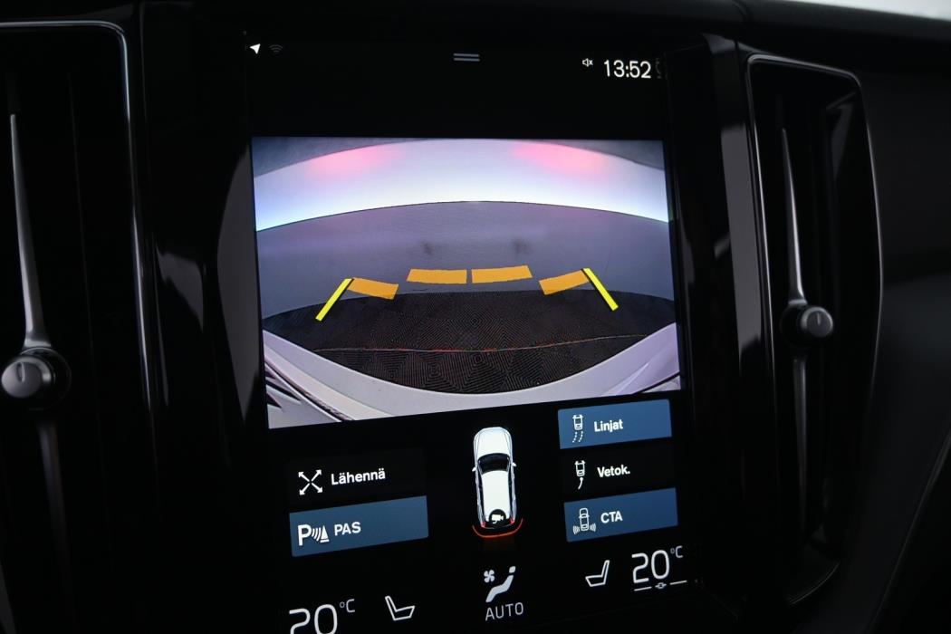 VOLVO XC60 2021