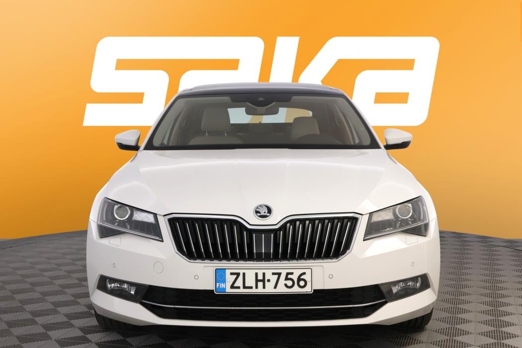 SKODA Superb 2017