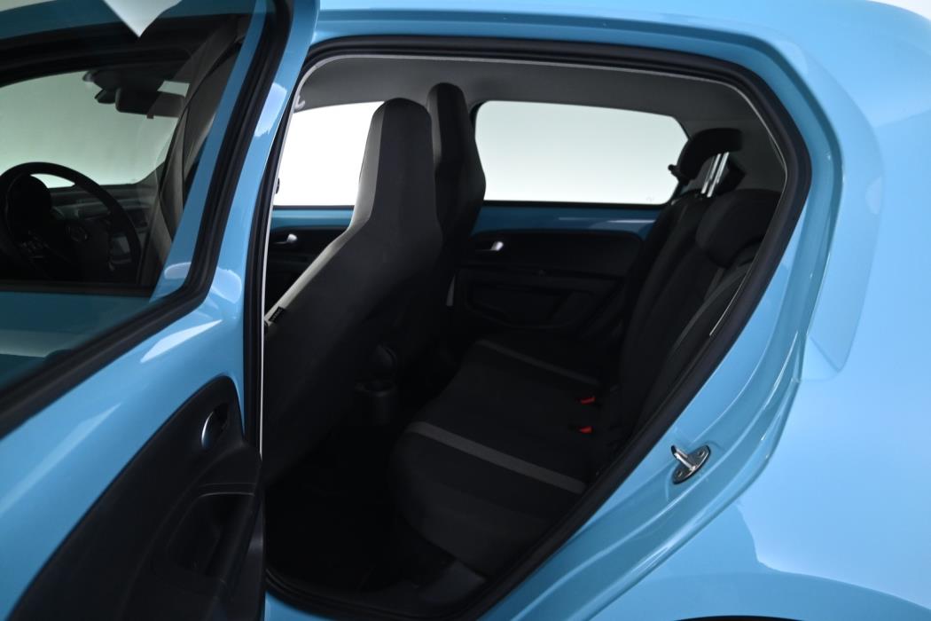 VOLKSWAGEN up! 2018
